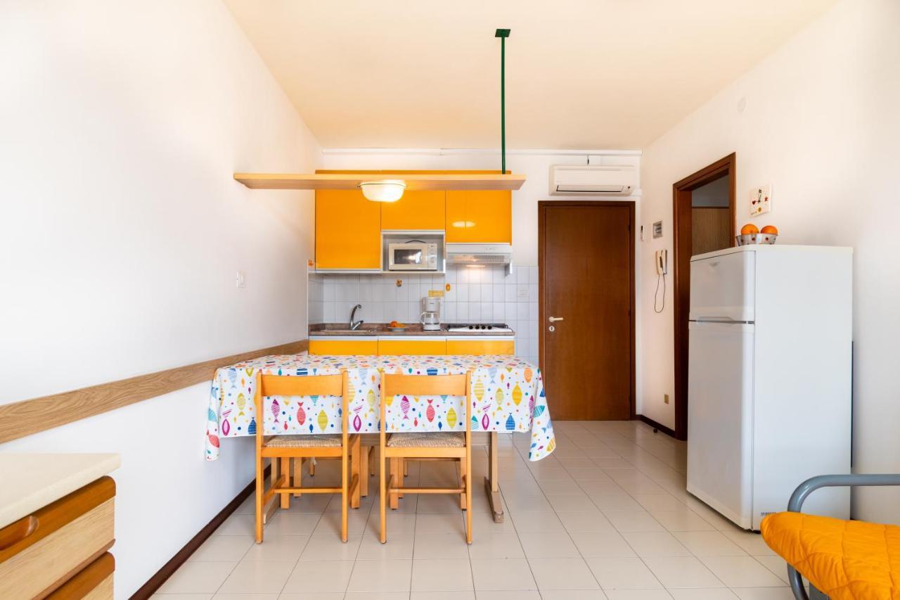 Condominio Croce Del Sud Bibione Exterior foto